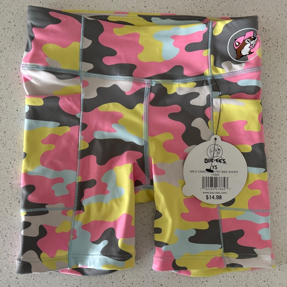 New with tags baby girl camo biker shorts